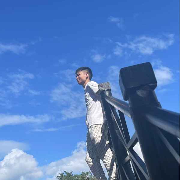 四川25岁单身帅哥真诚找对象-自贡征婚相亲网