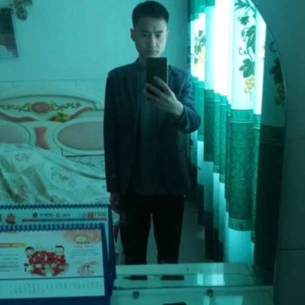 四川34岁单身帅哥真诚找对象-自贡征婚相亲网