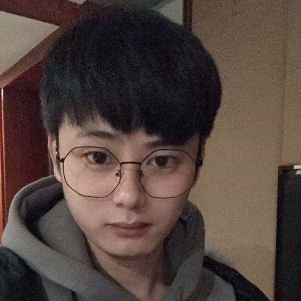 江苏34岁单身帅哥真诚找对象-自贡征婚相亲网