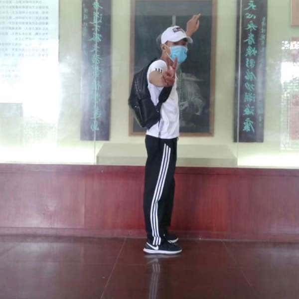 广东35岁单身帅哥真诚找对象-自贡征婚相亲网