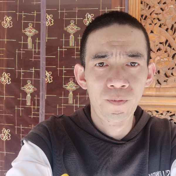 云南35岁单身帅哥真诚找对象-自贡征婚相亲网