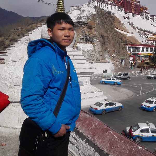 广西33岁单身帅哥真诚找对象-自贡征婚相亲网
