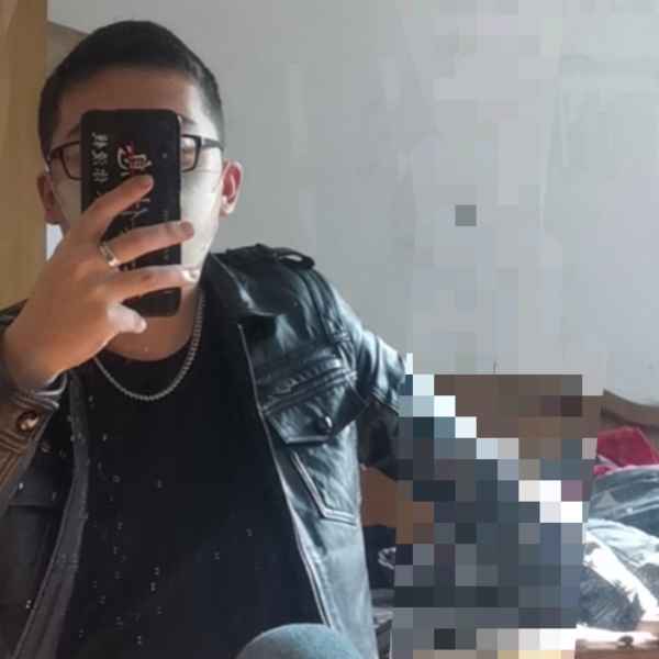 四川25岁单身帅哥真诚找对象-自贡征婚相亲网