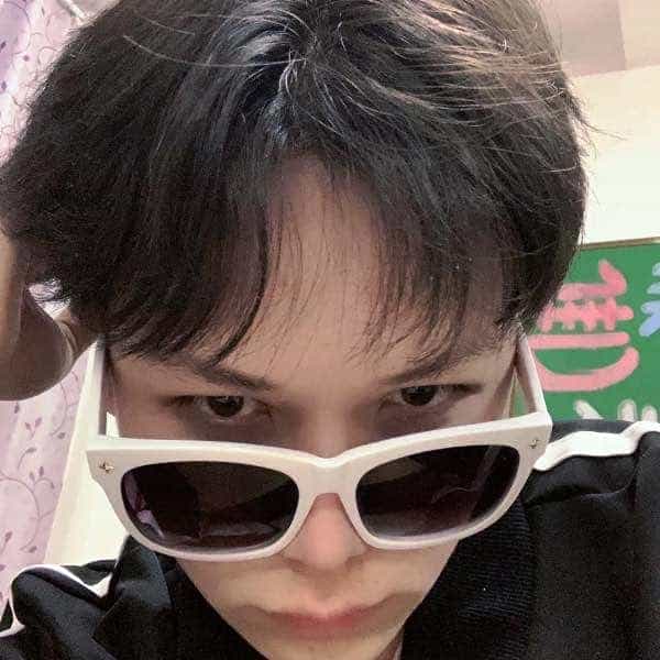 四川23岁单身帅哥真诚找对象-自贡征婚相亲网