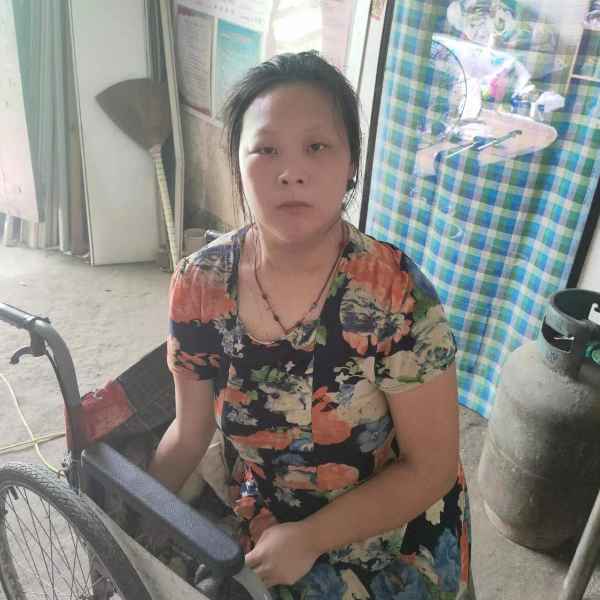 河南24岁单身美女真诚找对象-自贡征婚相亲网