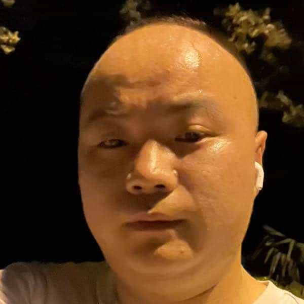 江苏28岁单身帅哥真诚找对象-自贡征婚相亲网