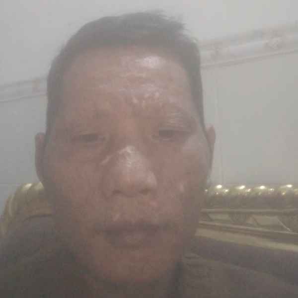 广西32岁单身帅哥真诚找对象-自贡征婚相亲网