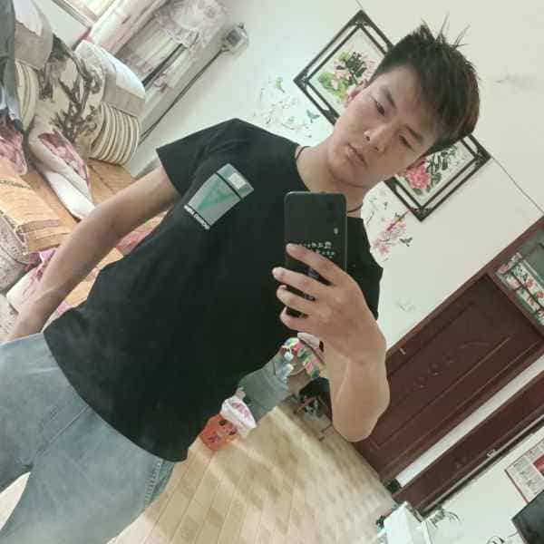 河南24岁单身帅哥真诚找对象-自贡征婚相亲网