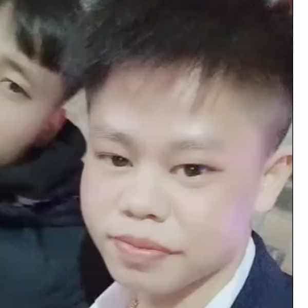 广西34岁单身帅哥真诚找对象-自贡征婚相亲网