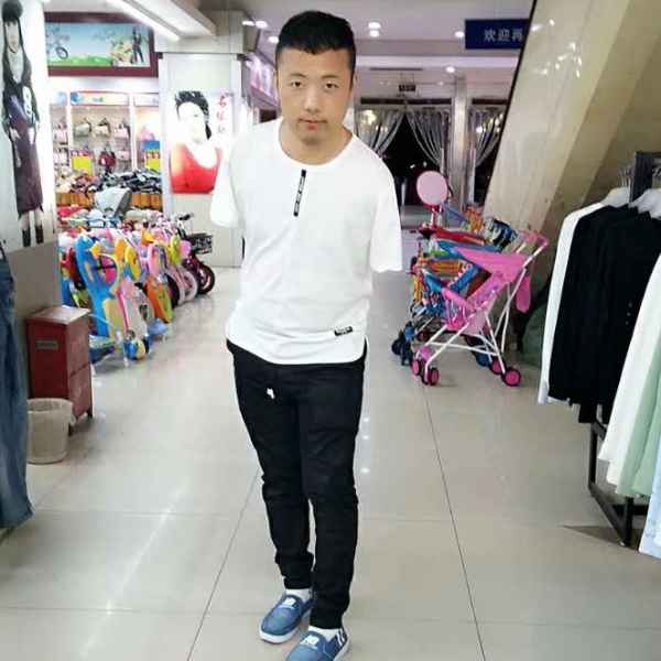 河南34岁单身帅哥真诚找对象-自贡征婚相亲网