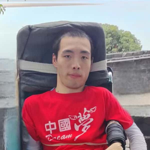 湖南30岁单身帅哥真诚找对象-自贡征婚相亲网
