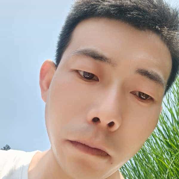 陕西30岁单身帅哥真诚找对象-自贡征婚相亲网