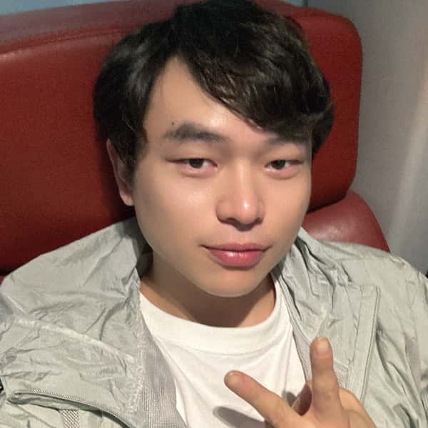 江苏32岁单身帅哥真诚找对象-自贡征婚相亲网