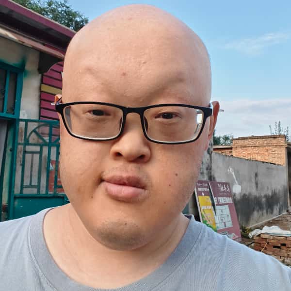 山东27岁单身帅哥真诚找对象-自贡征婚相亲网