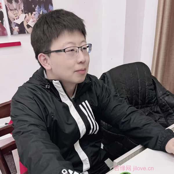 江苏35岁单身帅哥真诚找对象-自贡征婚相亲网