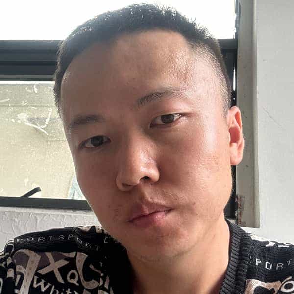 青海32岁单身帅哥真诚找对象-自贡征婚相亲网