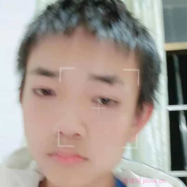 云南24岁单身帅哥真诚找对象-自贡征婚相亲网