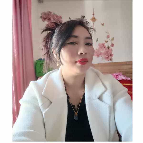 43岁岁云南单身美女 - 自贡吉缘网